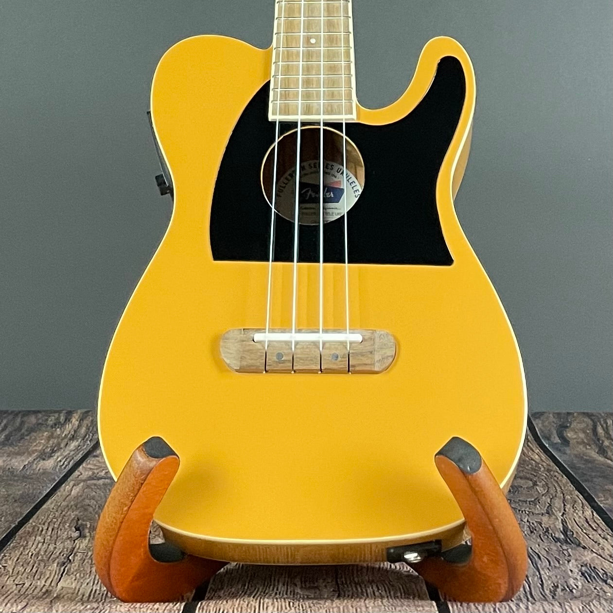 Fender Fullerton Tele Ukulele- Butterscotch Blonde - Metronome Music Inc.