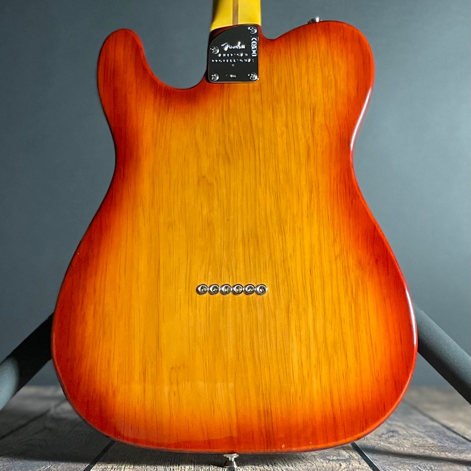 Fender American Professional II Telecaster, Maple- Sienna Sunburst (7lbs 5oz)