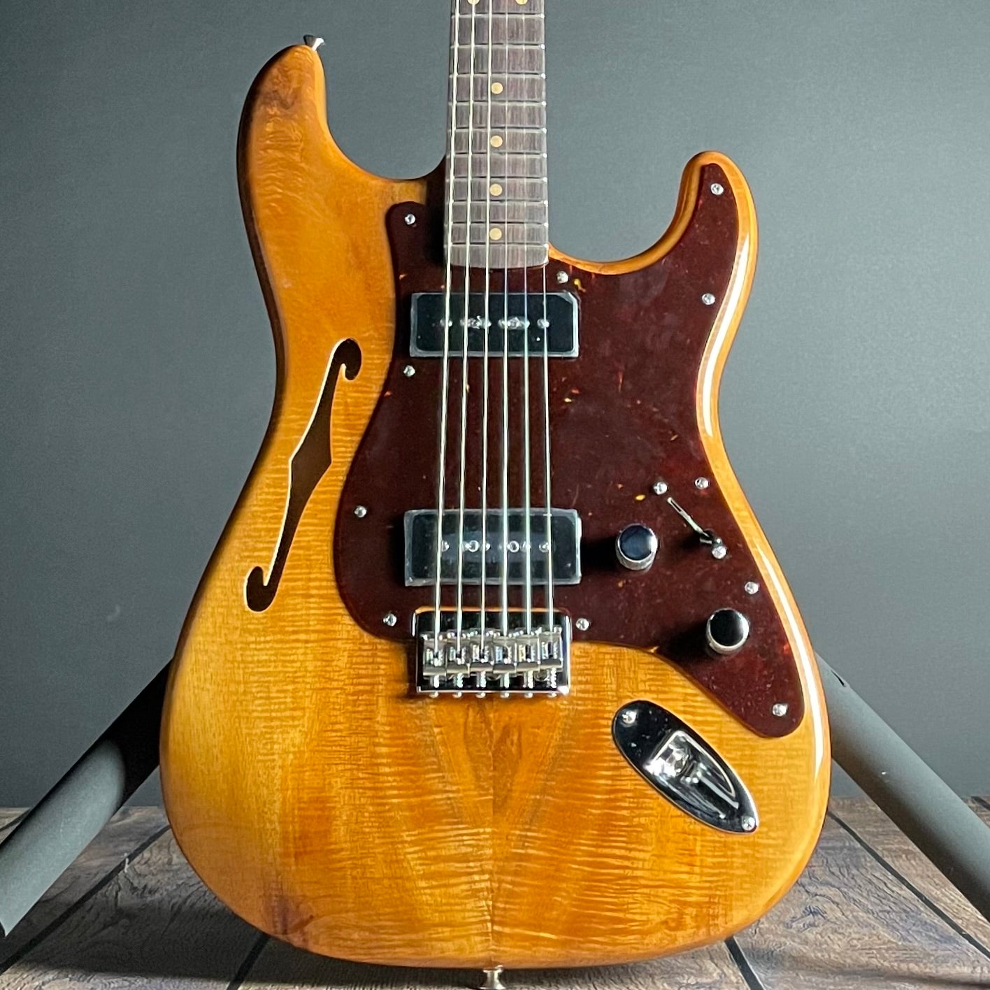 Fender Custom Shop Artisan Dual P90 Koa Strat, NOS, Rosewood Fingerboard- Aged Natural (7lbs 2oz) - Metronome Music Inc.