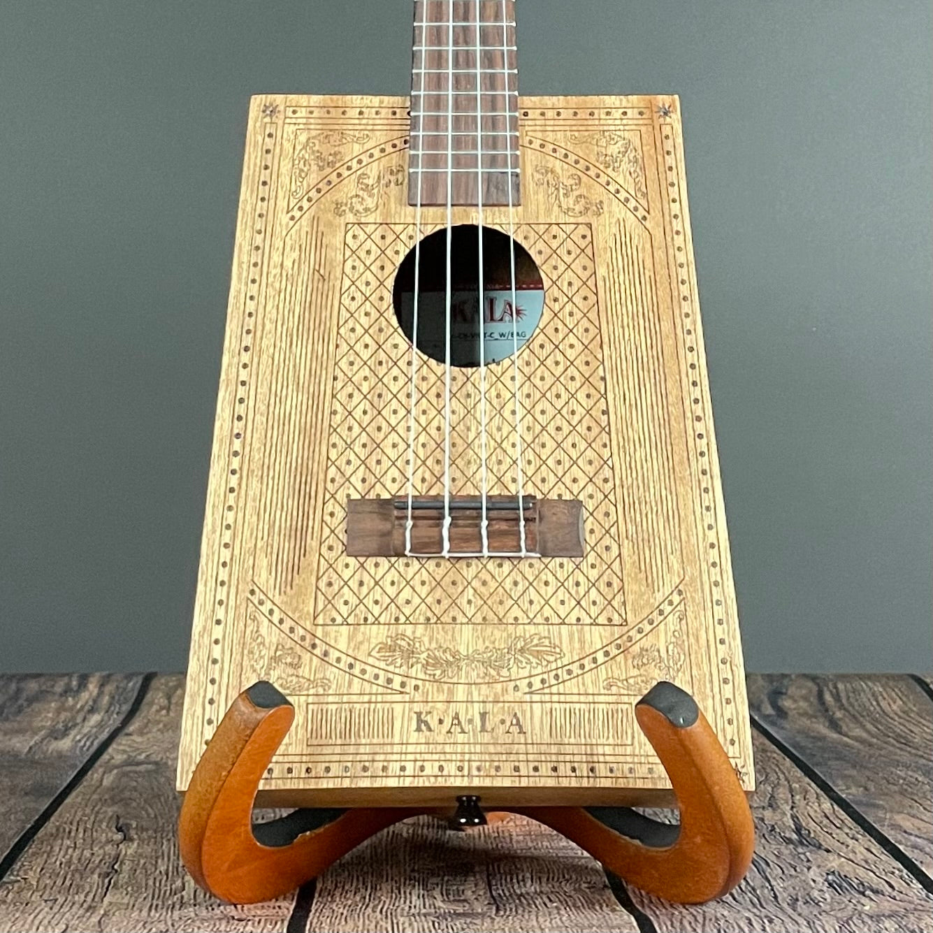 Kala Victorian Cigar Box Concert Ukulele - Metronome Music Inc.