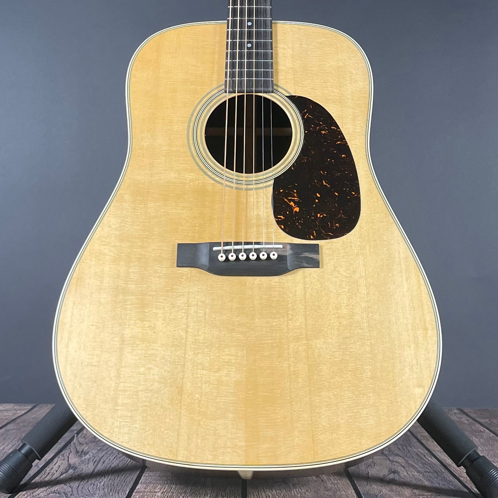 Martin Standard Series D-28 w/Hard Case - Satin Natural