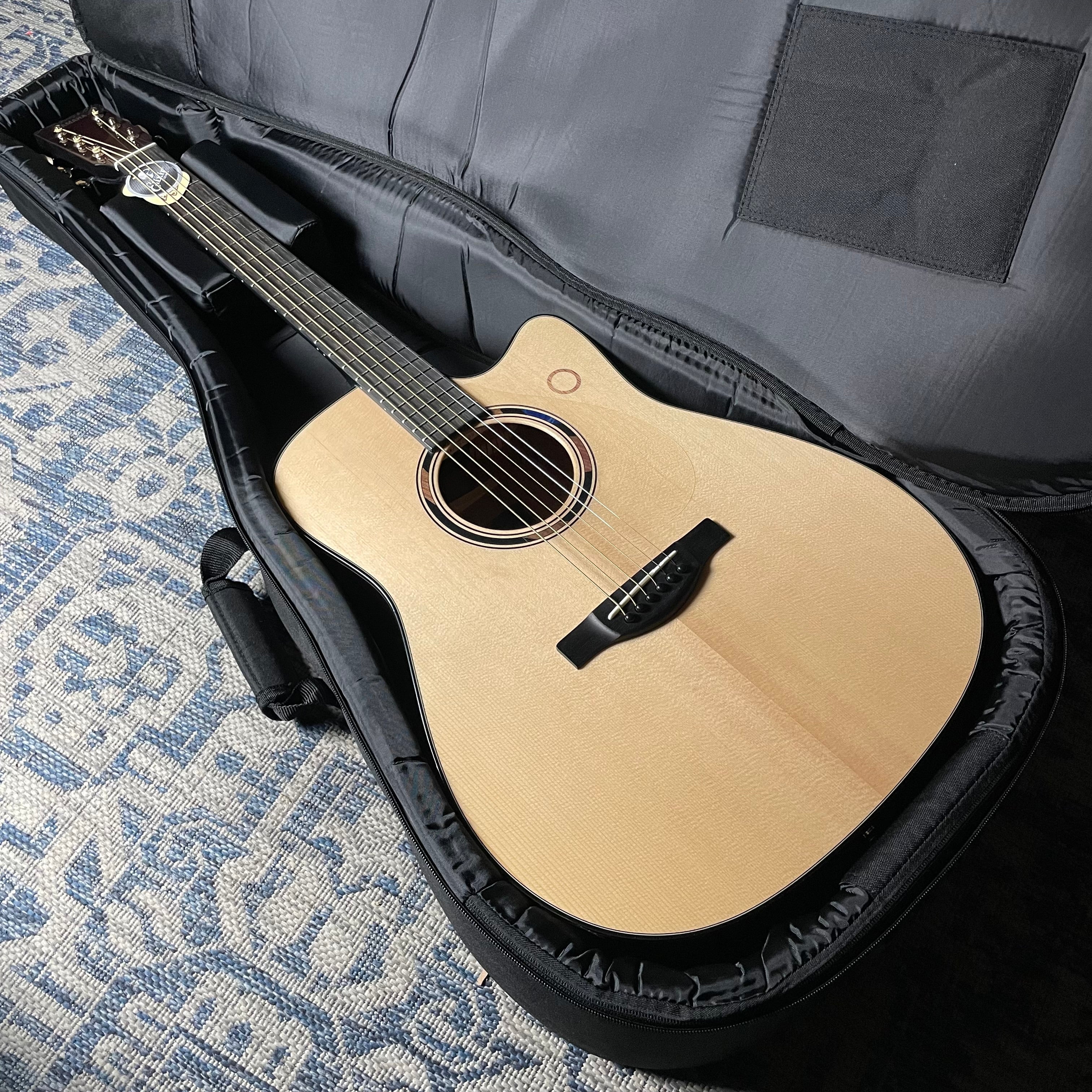 Yamaha TAG3 C TransAcoustic Guitar - Natural