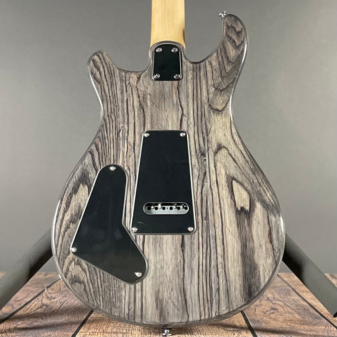 Paul Reed Smith, PRS SE Swamp Ash Special- Charcoal (9lbs 10oz)