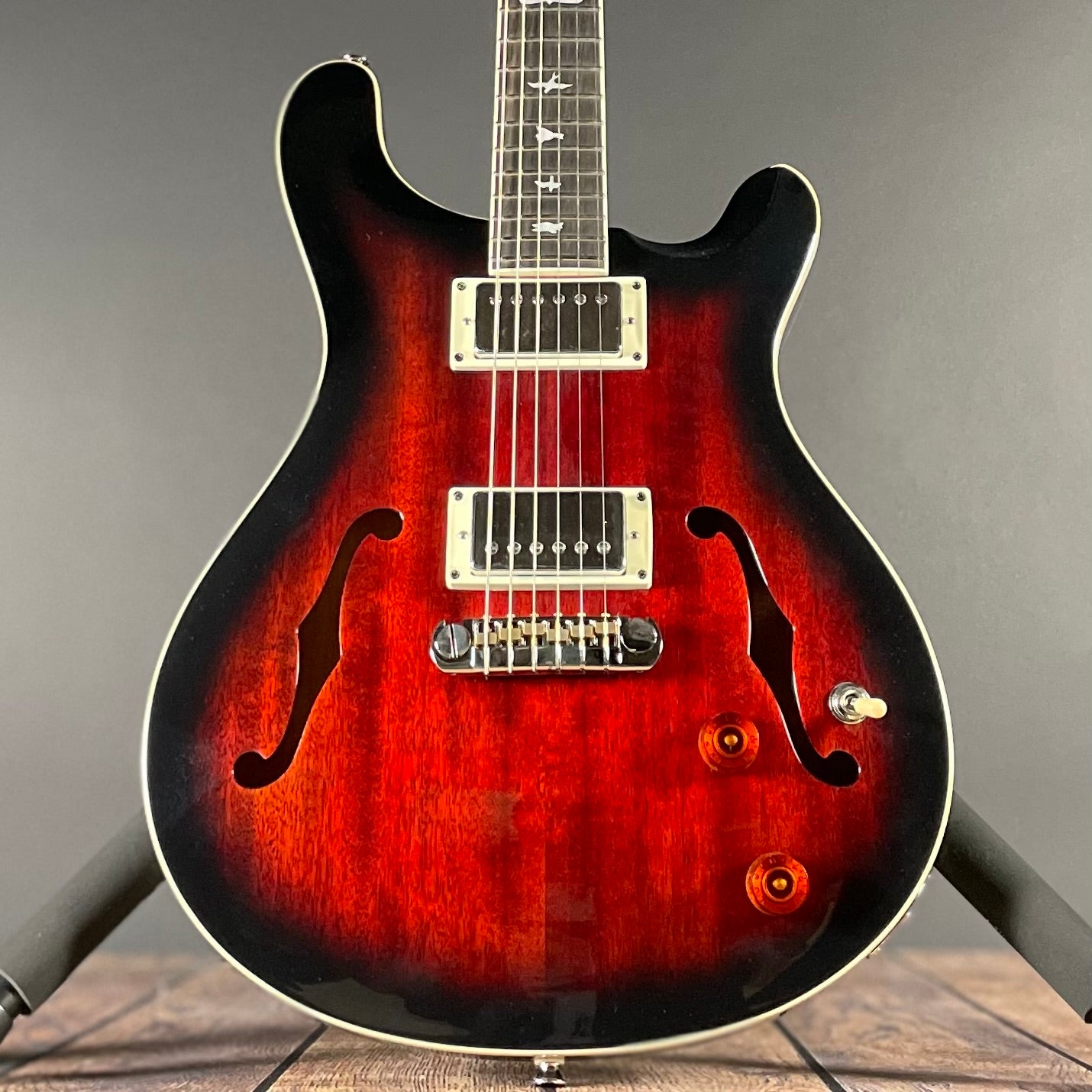 Paul Reed Smith, PRS SE Hollowbody Standard- Fire Red Burst (6lbs 13oz)