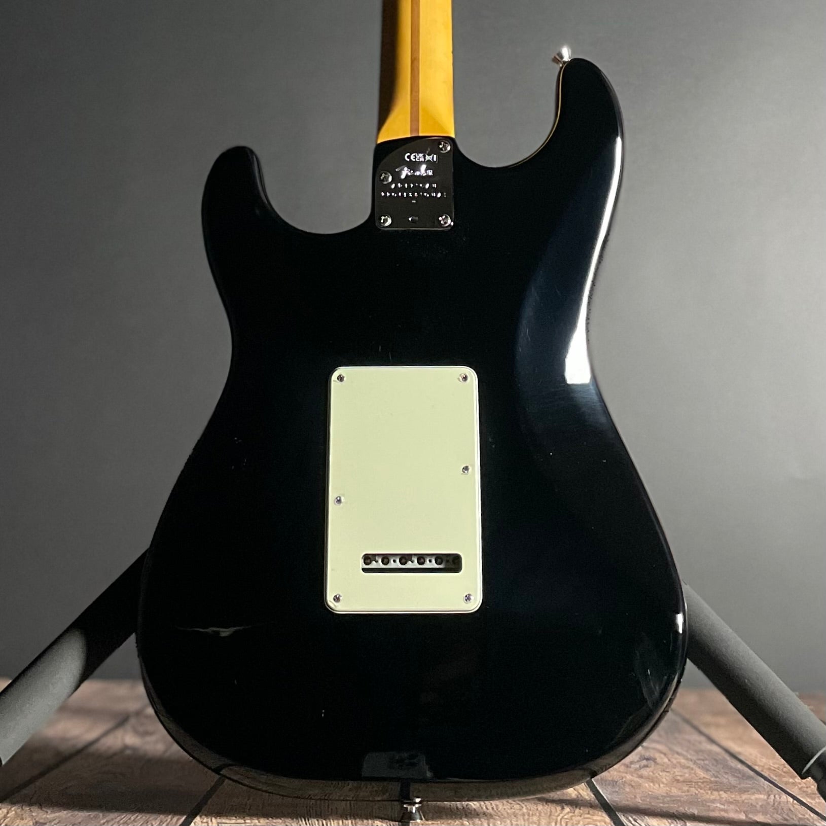 Fender American Professional II Stratocaster, Maple- Black (8lbs 1oz)