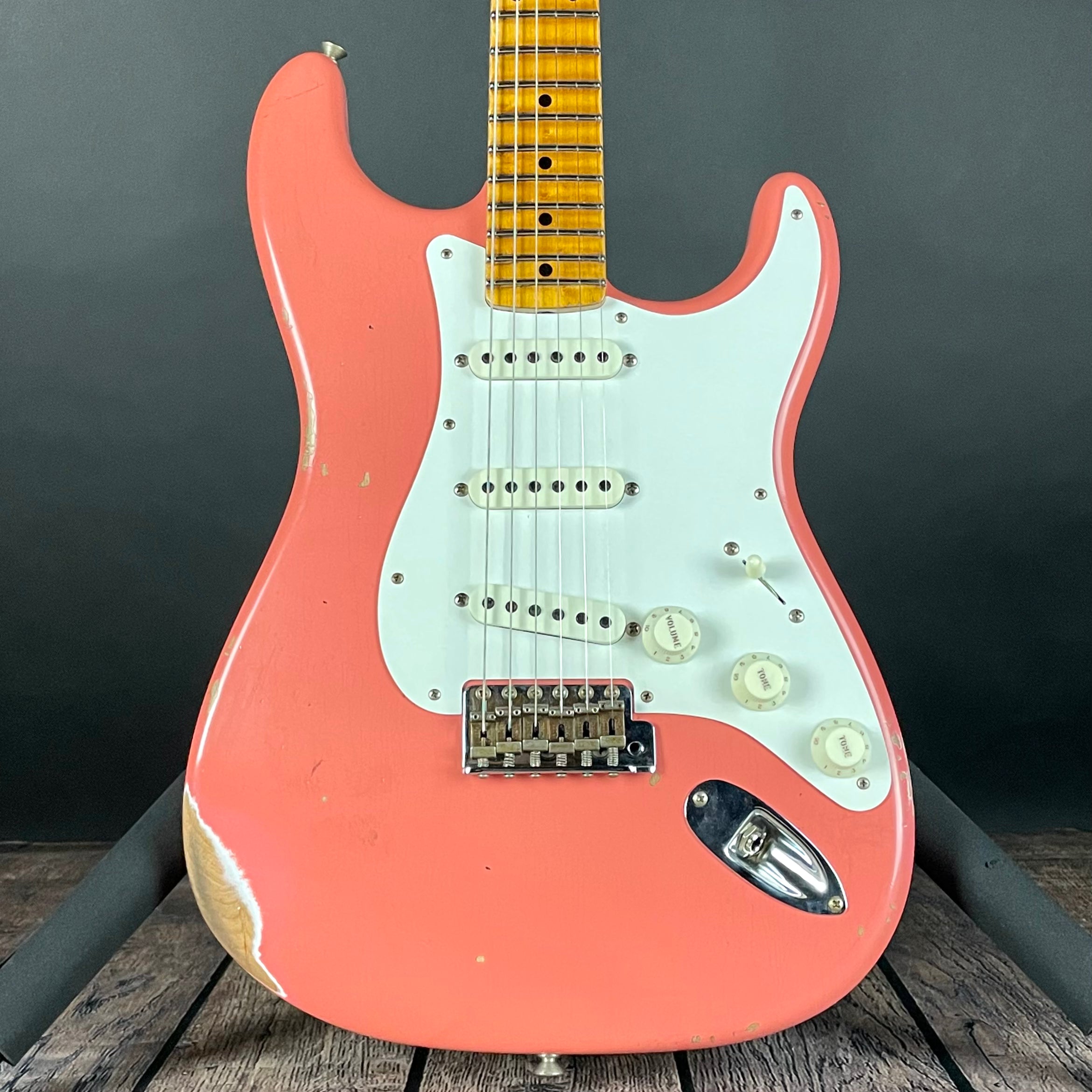 Fender Custom Shop LTD Tomatillo Strat III- Super Faded Aged Tahitian Coral (7lbs 6oz) - Metronome Music Inc.