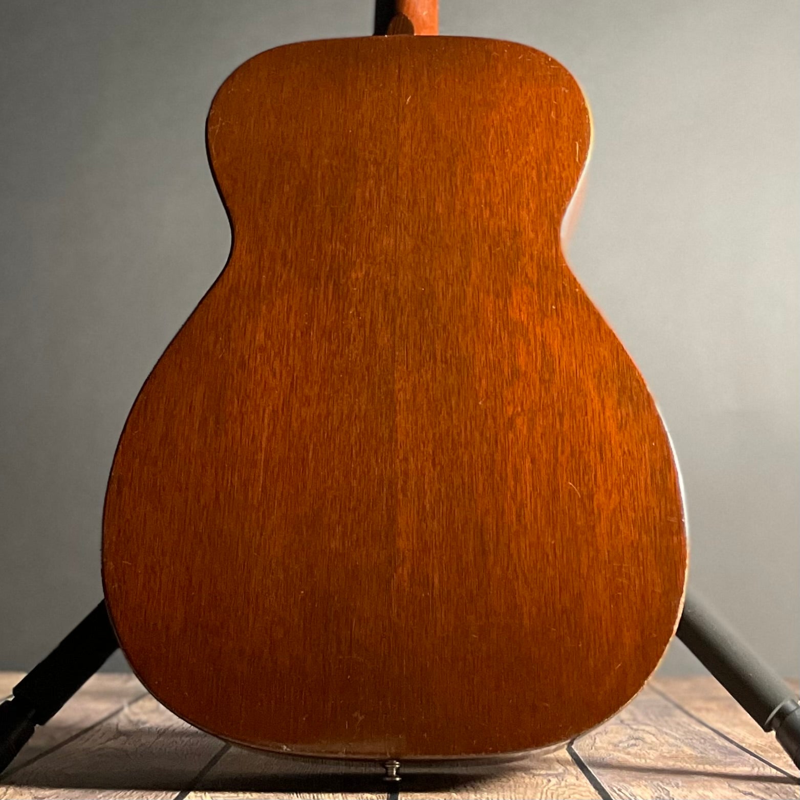 C.F. Martin 00-17 Flat Top Acoustic w/Chipboard Case (1949)